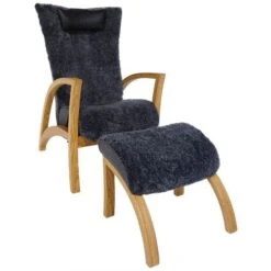 Focus Fåtölj Med Pall Fårskinn Koks Ekben