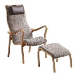 Kaptenen Fåtölj Med Pall Fårskinn Nougat