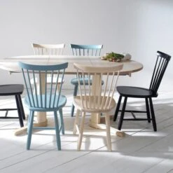 Lilla Åland Pinnstol Björk Whitewash -Pal Shop miljobild lillaaland bjorka pelarbord 2006 kopiera 3